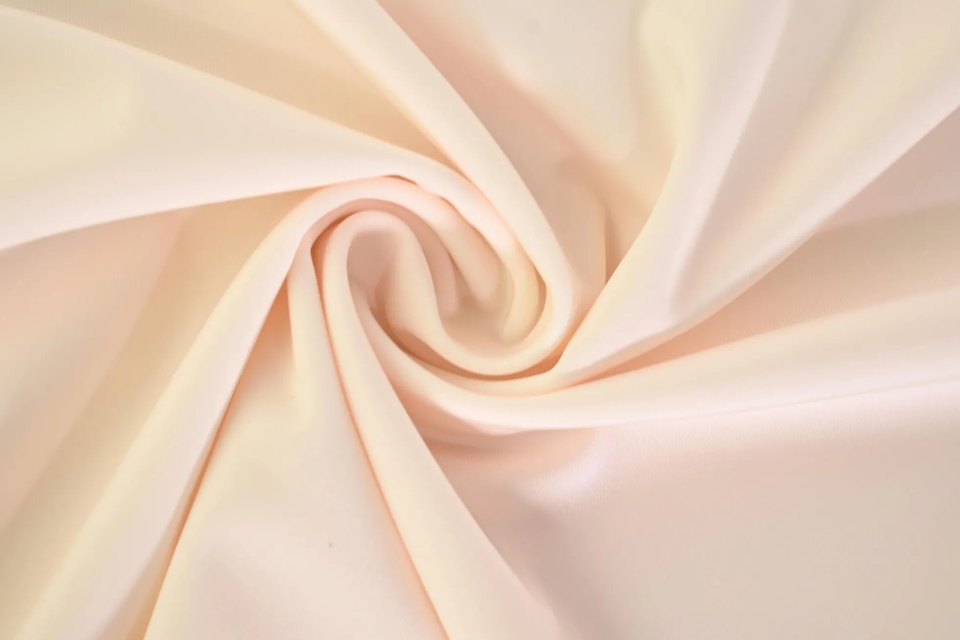 Lycra – Licht champagne