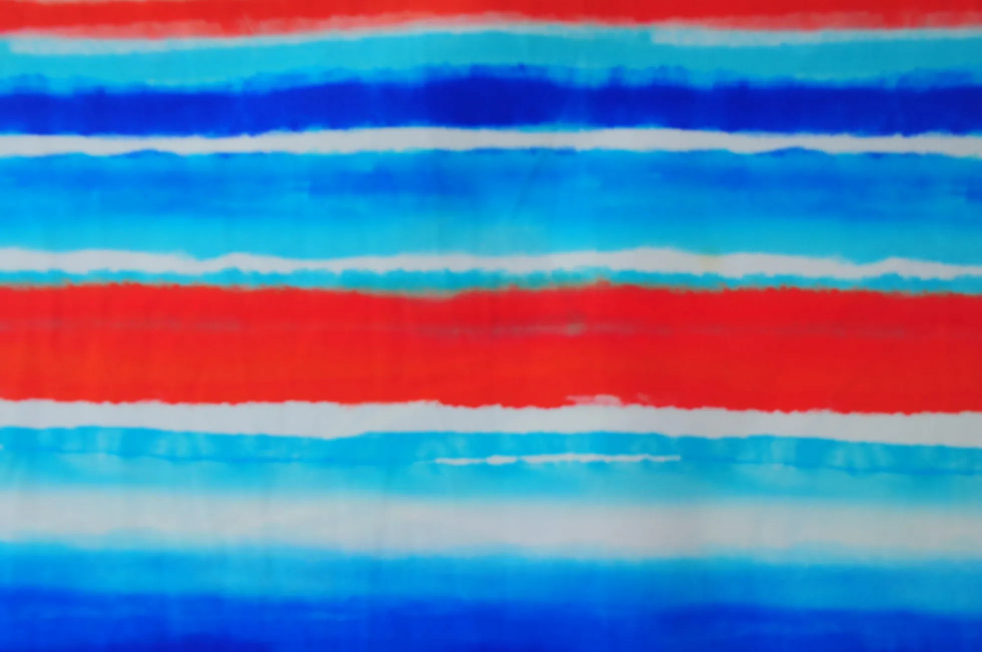 Lycra – Ocean waves red and blue