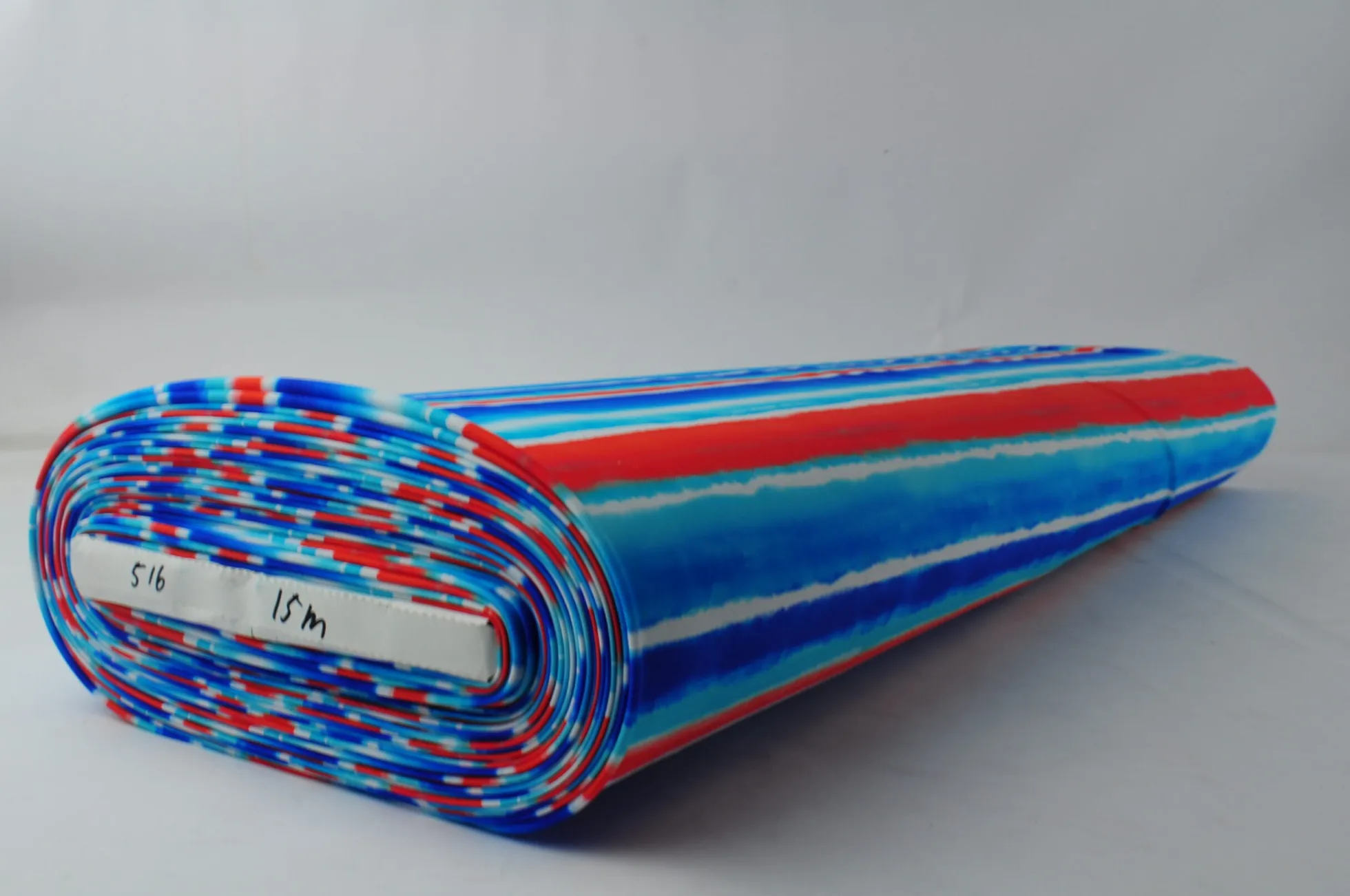 Lycra – Ocean waves red and blue