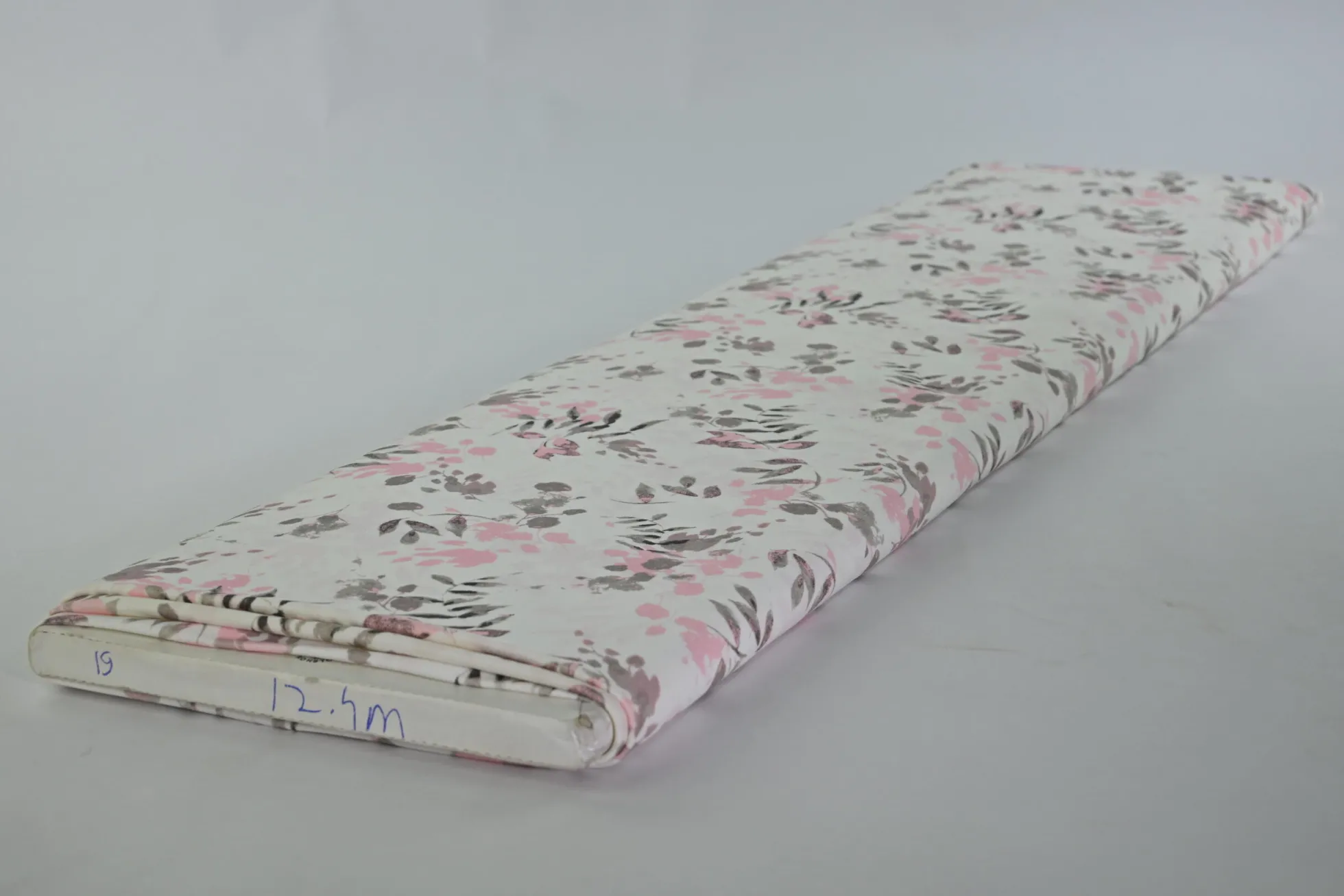 Lycra – Soft pink / Taupe flower