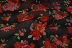 Lycra tule / mesh – Red roses on black