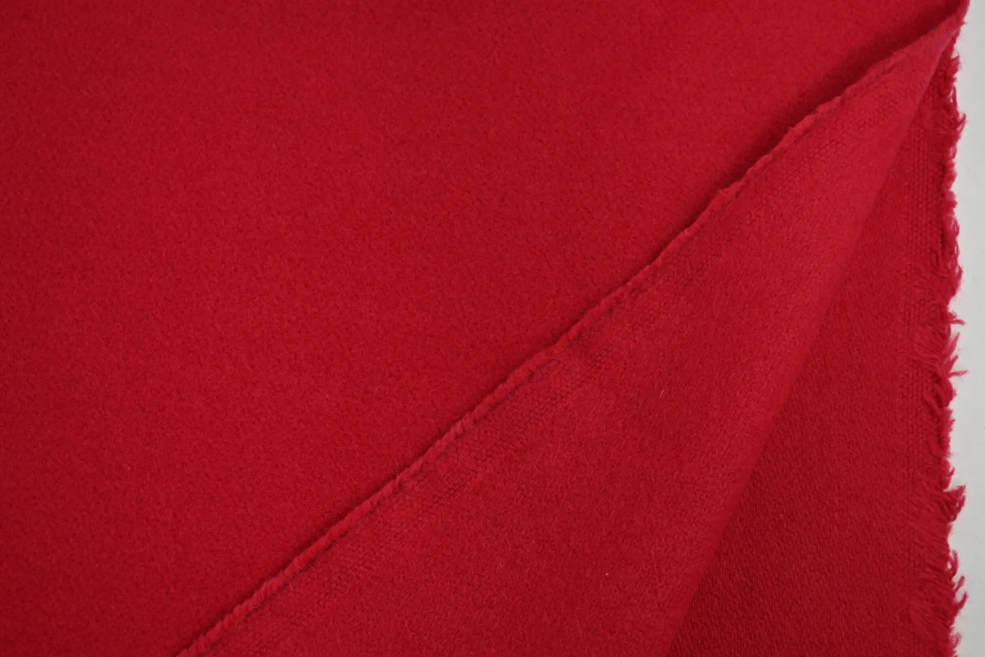 Mantelwol soft touch – Dieprood