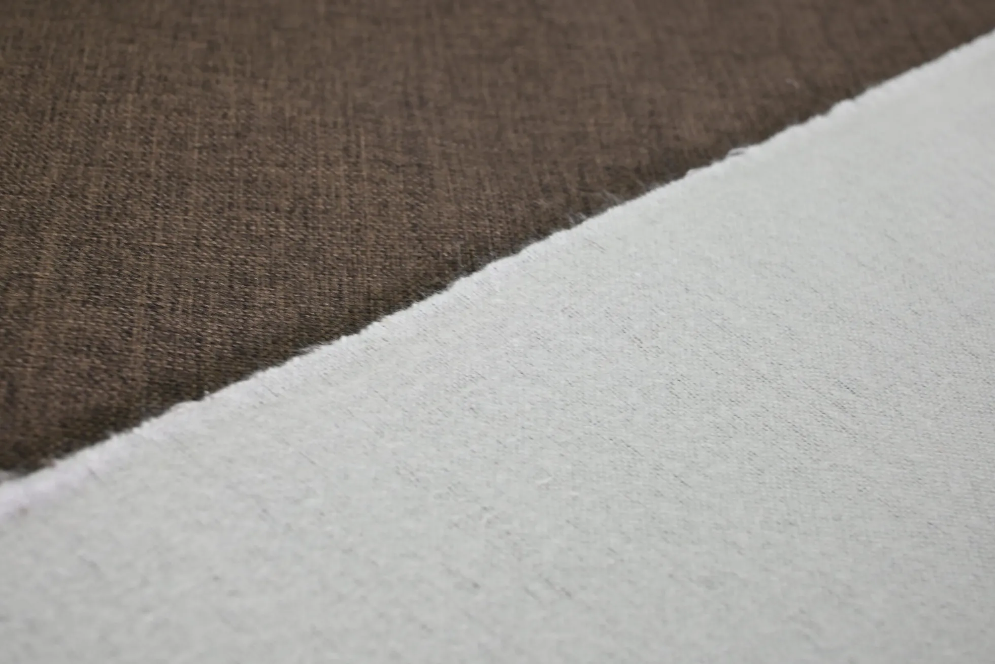 Meubelstof / Outdoor- Bruin melange