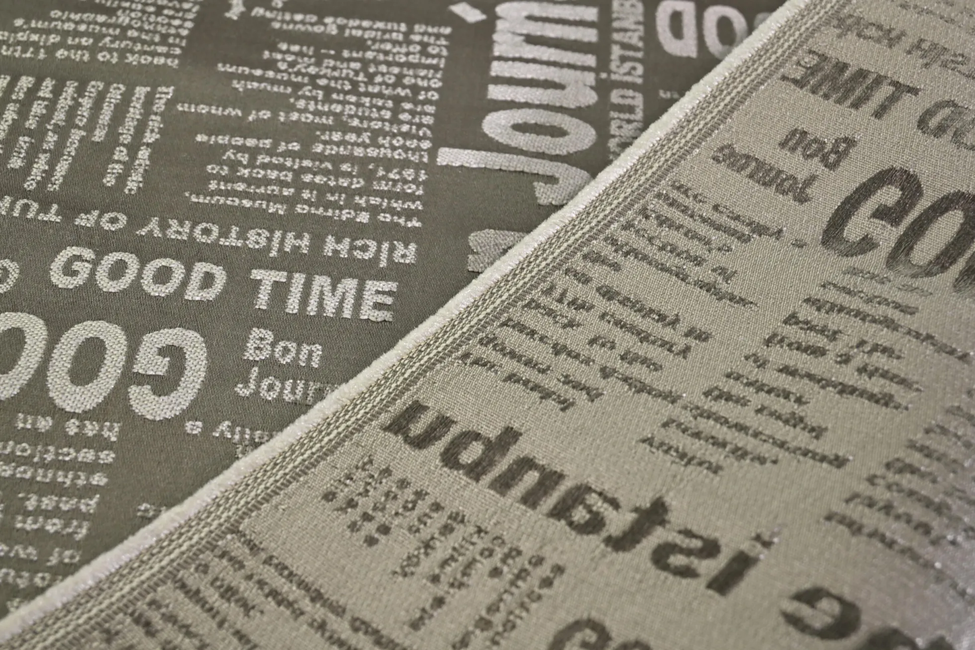 Meubelstof / Outdoor – Taupe ‘Good Time’ jacquard