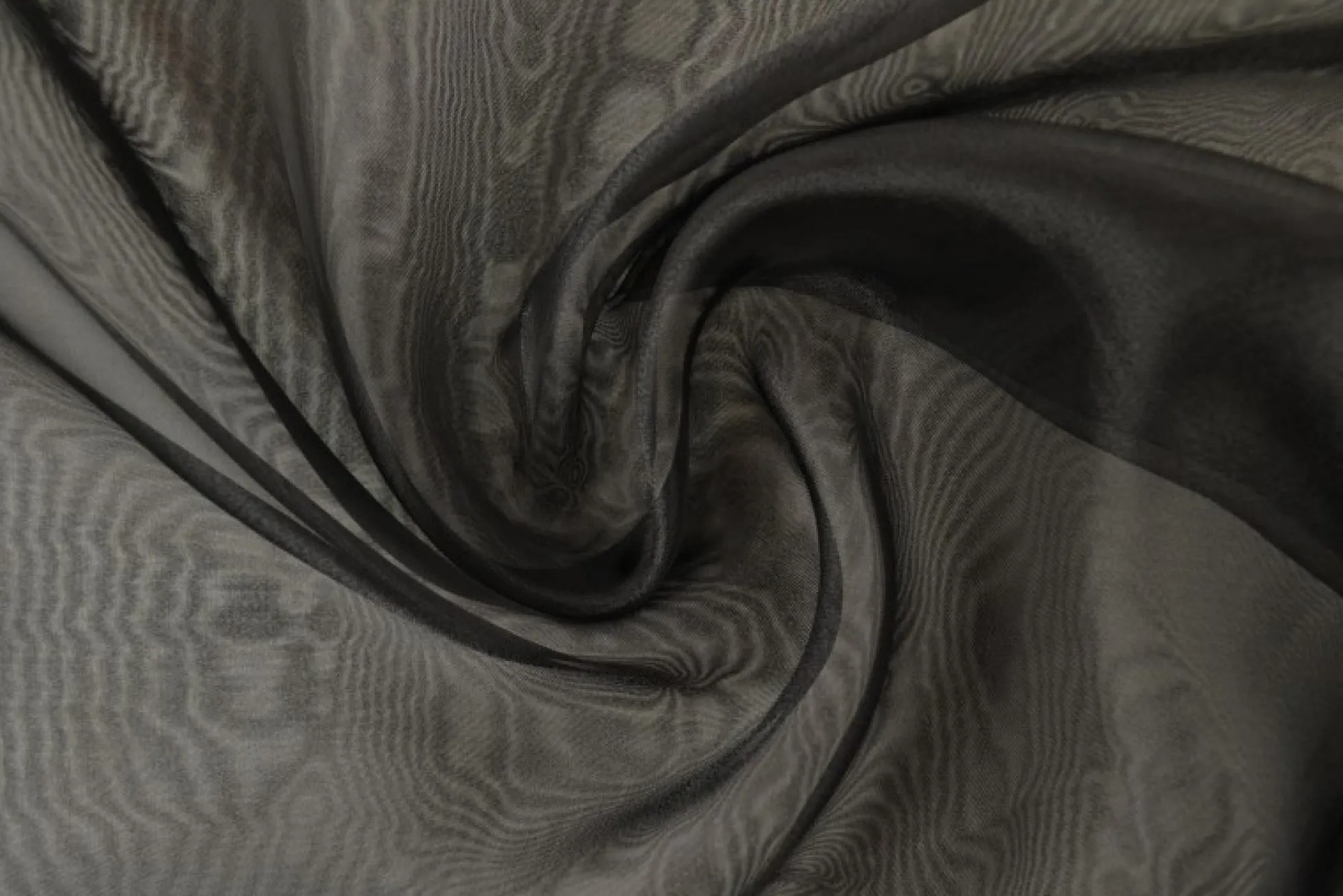 Organza – Zwart