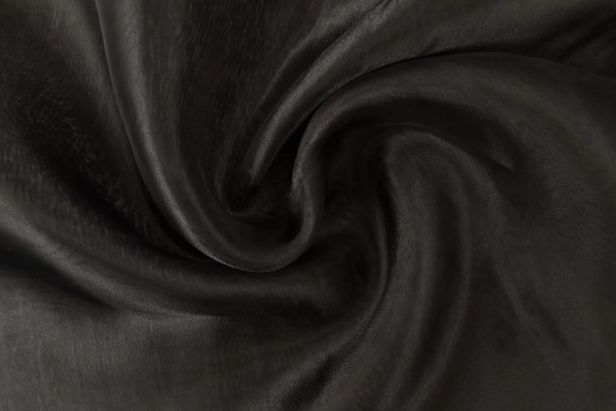 Organza – Zwart