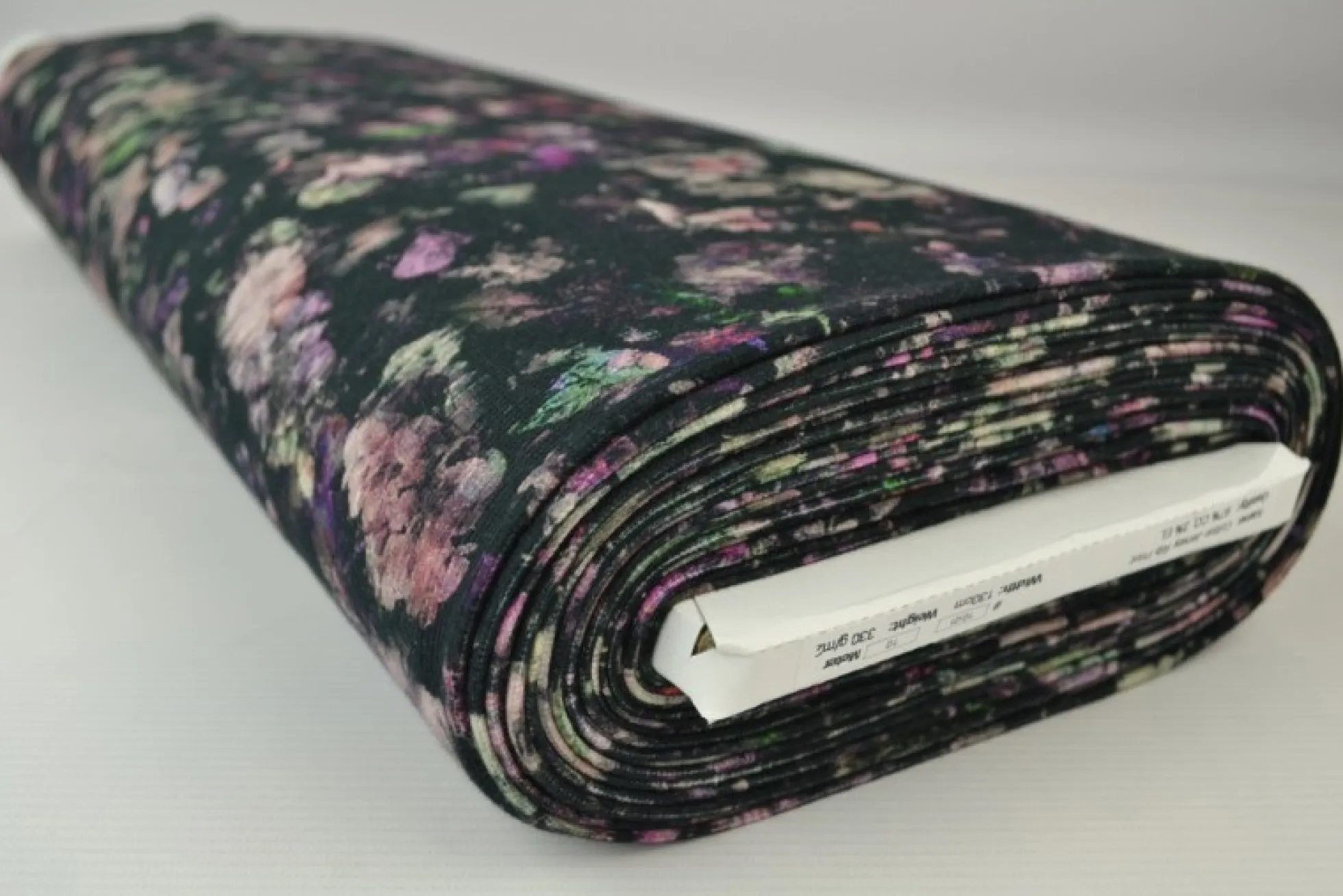 Rib jersey – Old pink and purple flowers on black