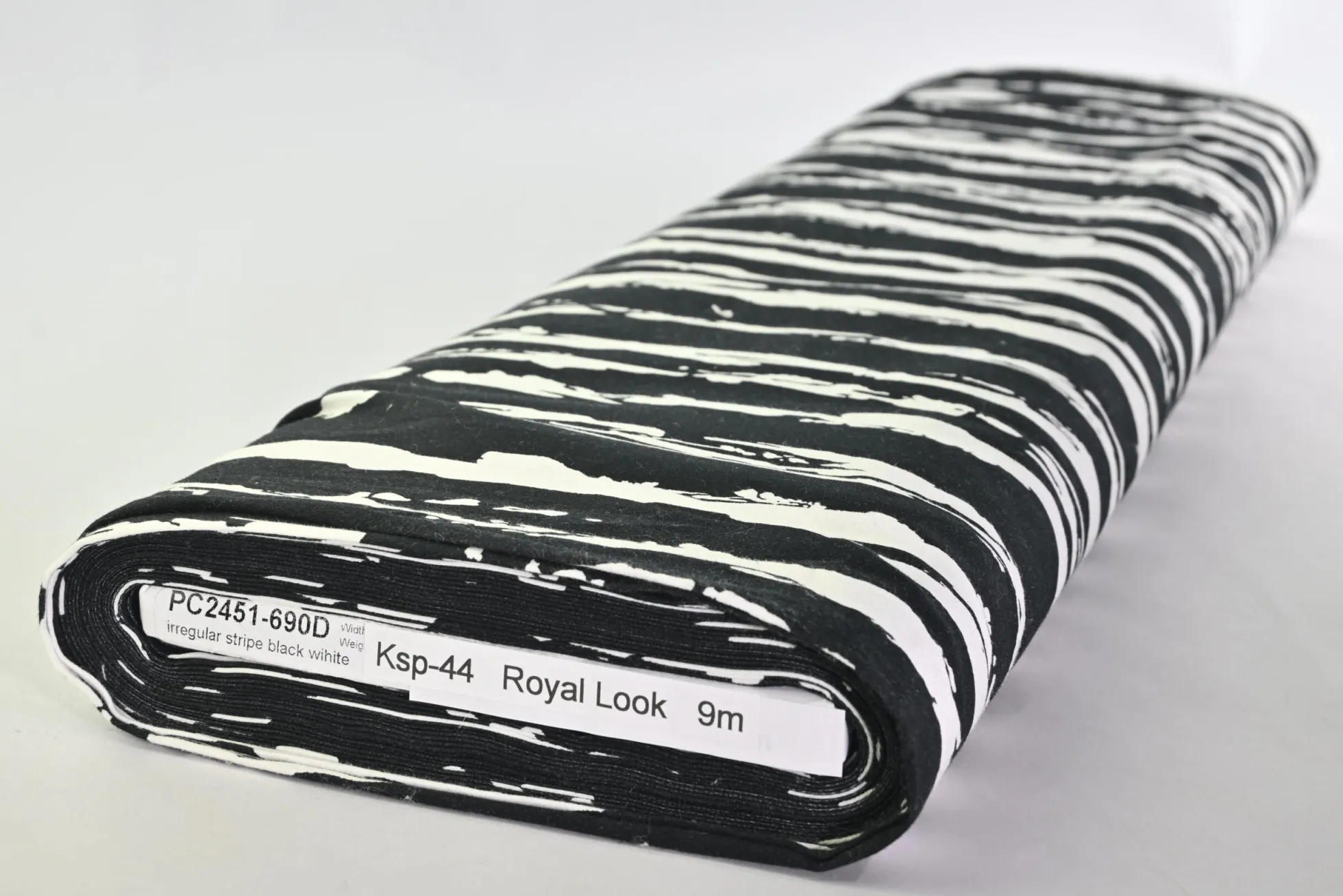 Stretch katoen – Painted lines black & off-white