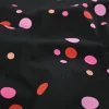 Stretch katoen – Red & pink dots on black