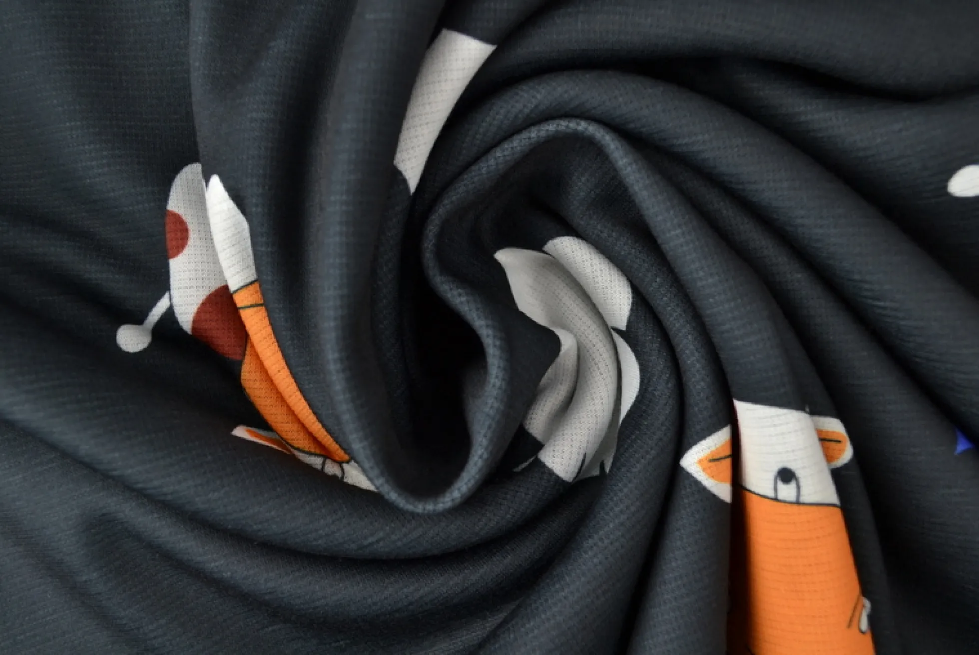 Sweaterstof / Jogging alpenfleece – Koetjes zwart