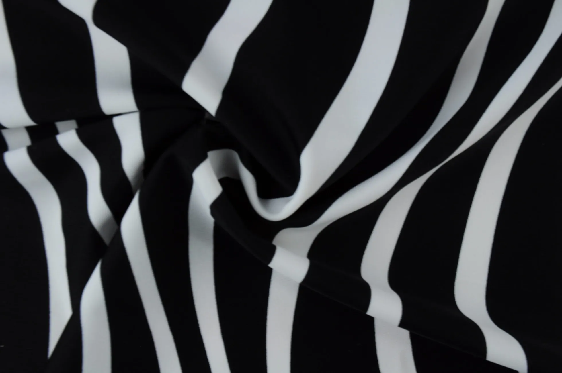 Travelstof – Stripes of elegance panelen 80cm