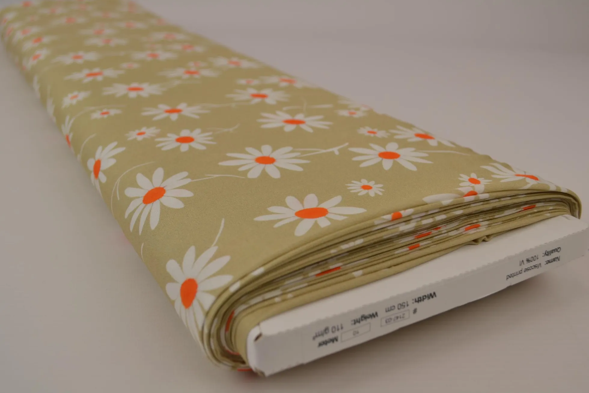 Viscose – Daisy breeze beige