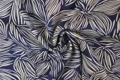 Viscose – Flower drawing navy