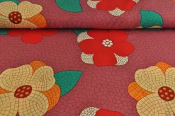 Viscose – Flower drawing on dark oldpink