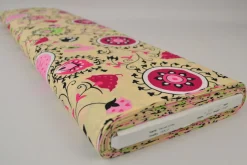 Viscose – Fruity flowers pink and green on beige