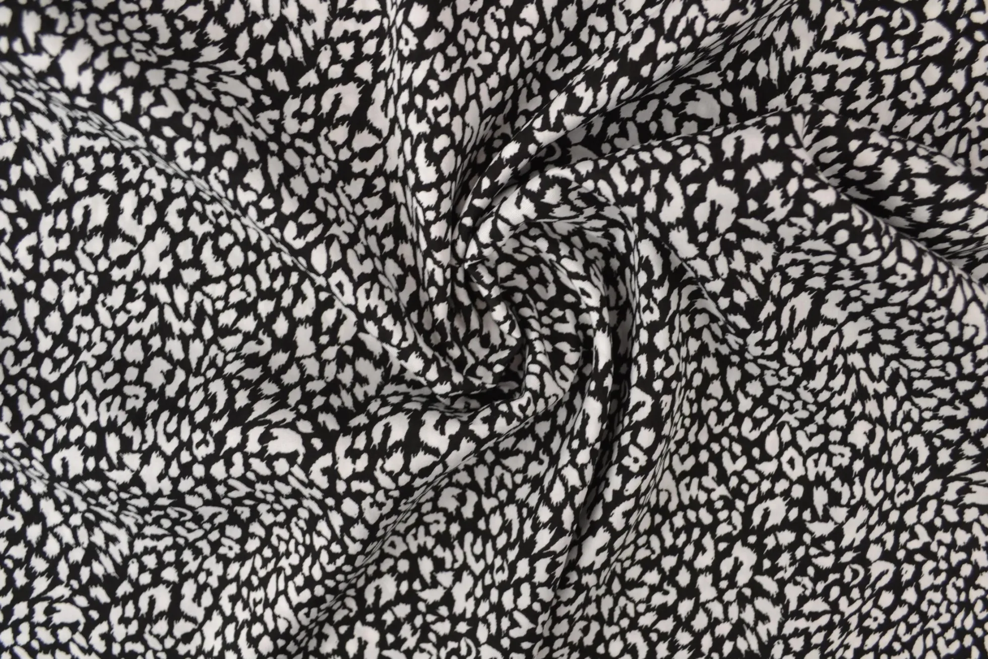 Viscose – Mini leopard black