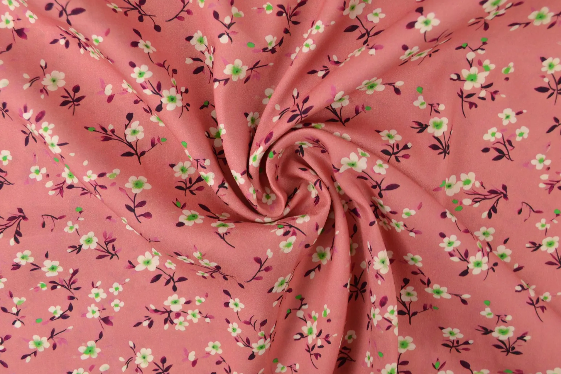 Viscose – Petite blossom vintage pink