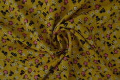 Viscose – Pink flowers on yellow