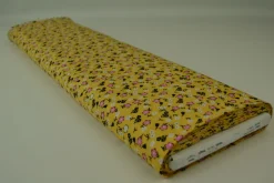 Viscose – Pink flowers on yellow