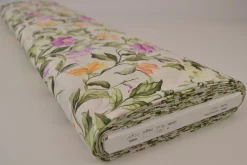 Viscose – Romantic garden off-white