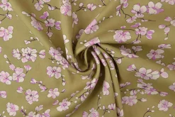Viscose – Soft blossom moss green