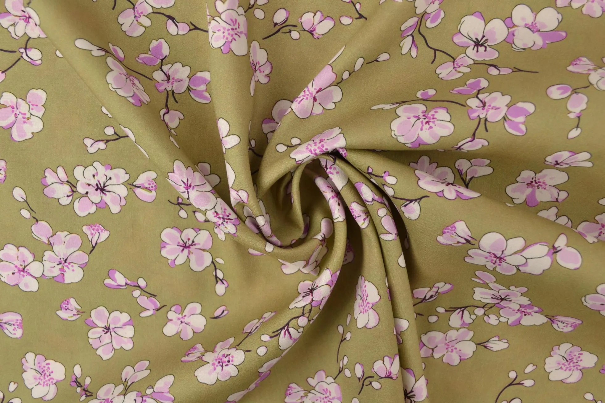 Viscose – Soft blossom moss green