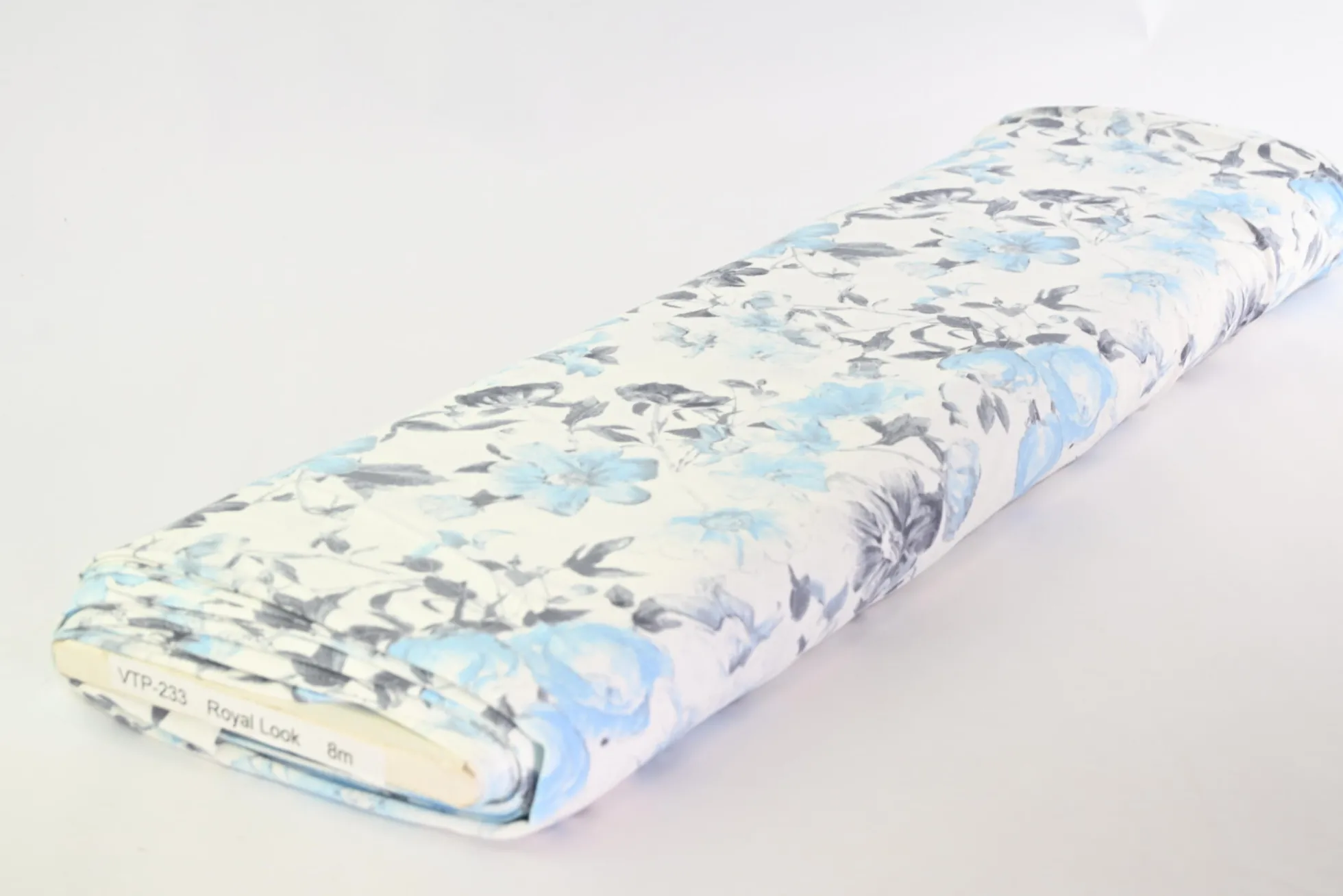 Viscose tricot – Blue Porcelain Blooms