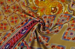 Viscose tricot – Colorful paisley