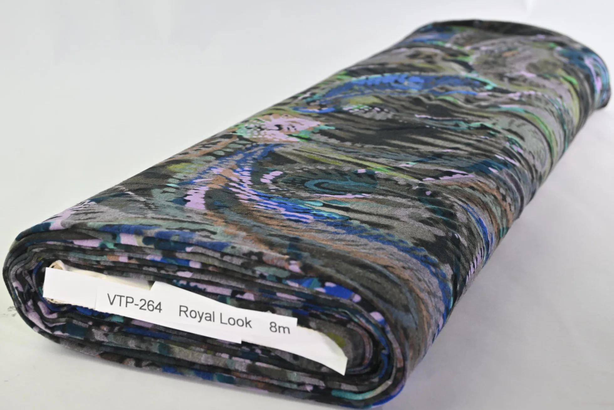 Viscose tricot – Flockprint – Mystic paisley