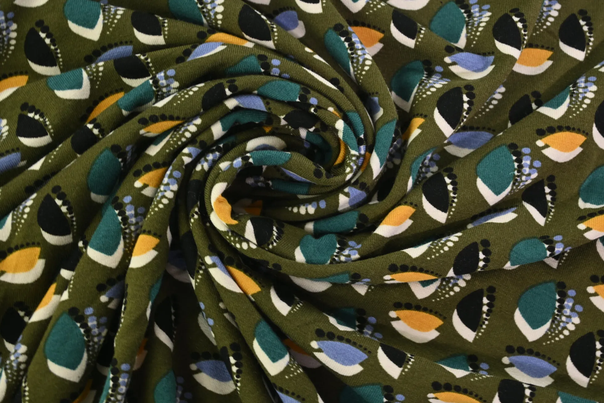 Viscose tricot – Olive Butterfly Dance