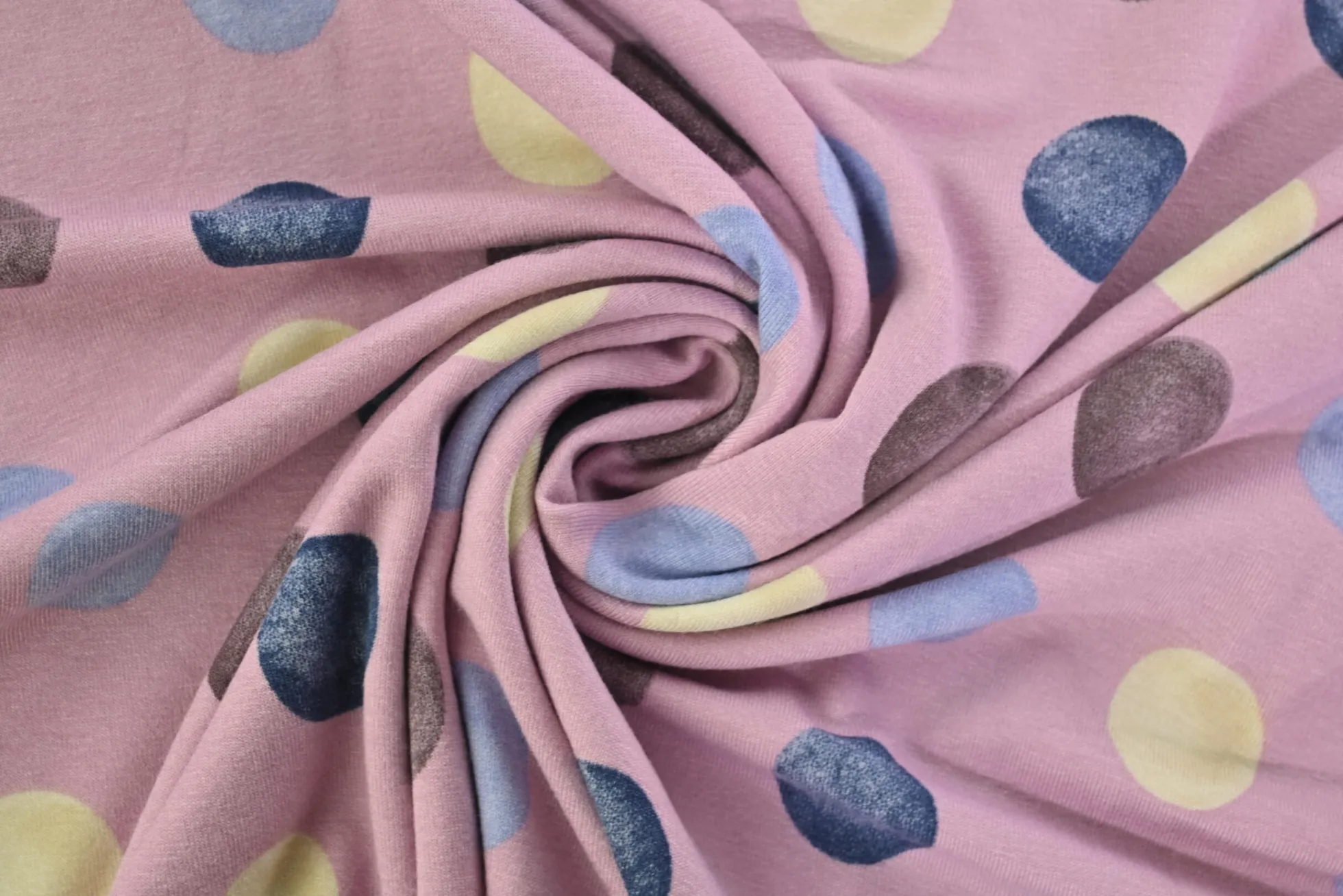 Viscose tricot – Pastel Confetti Polka Dots