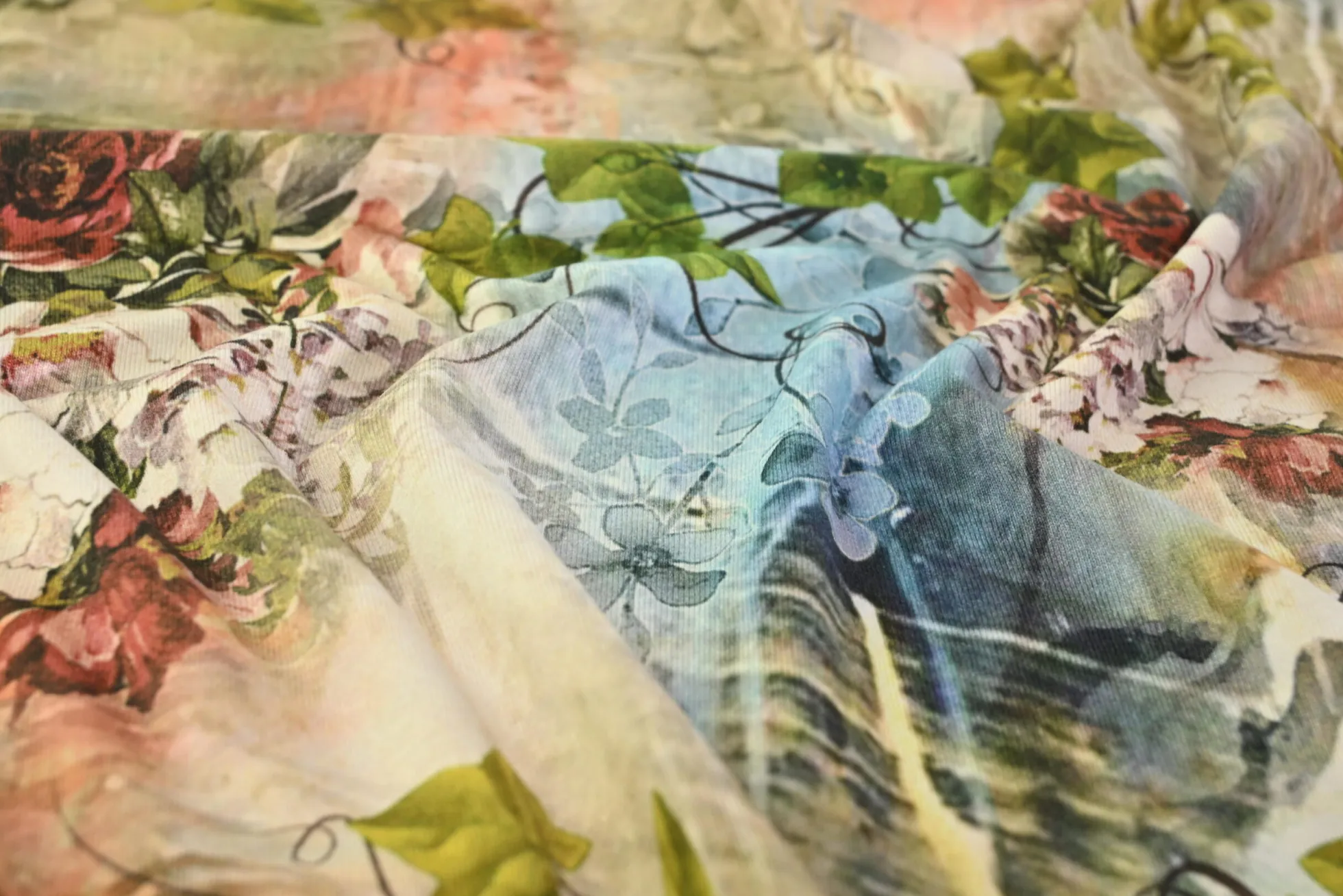 Viscose tricot – Vintage Ivy Bloom