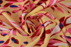 Viscose – Tropical flower pink on beige
