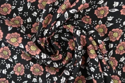 Viscose – Wild flowers old pink on black