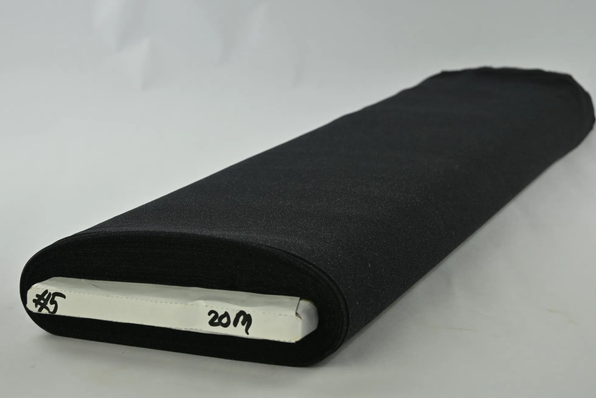 Vlieseline K 16100 – Zwart 150cm